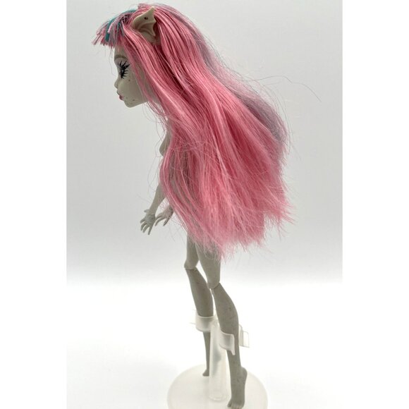 Monster High Signature Rochelle Goyle (2012) #X3650 w/ wings NUDE - Picture 6 of 14